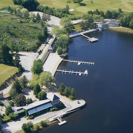 Logis Hotel Du Lac Neuvic  Εξωτερικό φωτογραφία