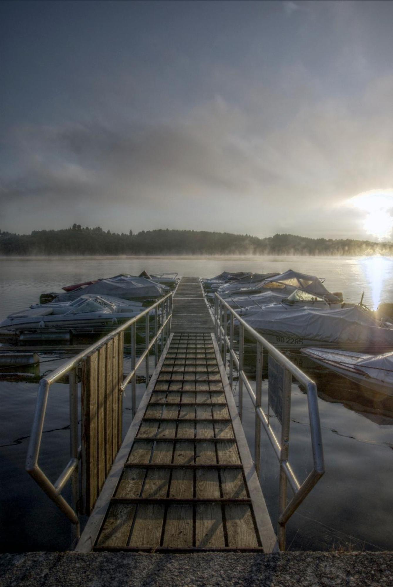 Logis Hotel Du Lac Neuvic  Εξωτερικό φωτογραφία