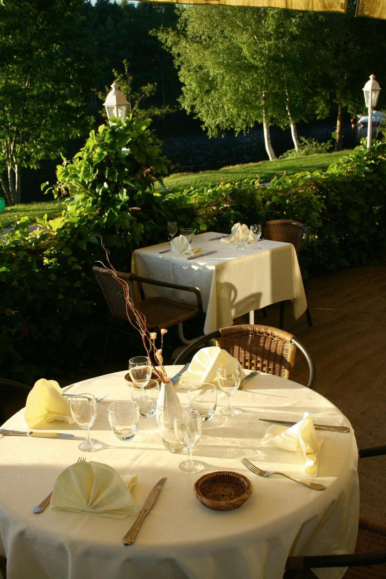 Logis Hotel Du Lac Neuvic  Εξωτερικό φωτογραφία