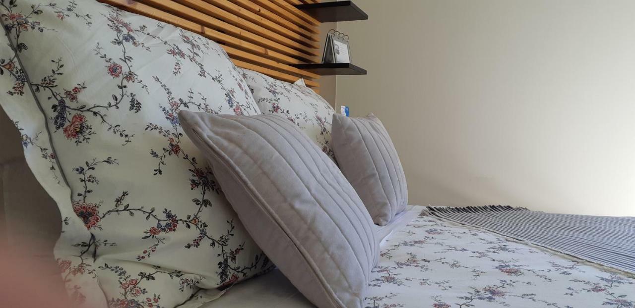 Logis Hotel Du Lac Neuvic  Εξωτερικό φωτογραφία