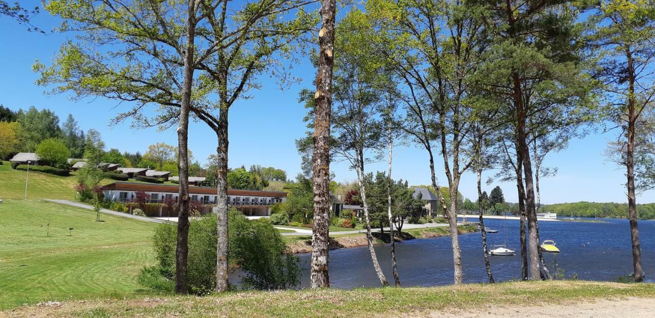 Logis Hotel Du Lac Neuvic  Εξωτερικό φωτογραφία